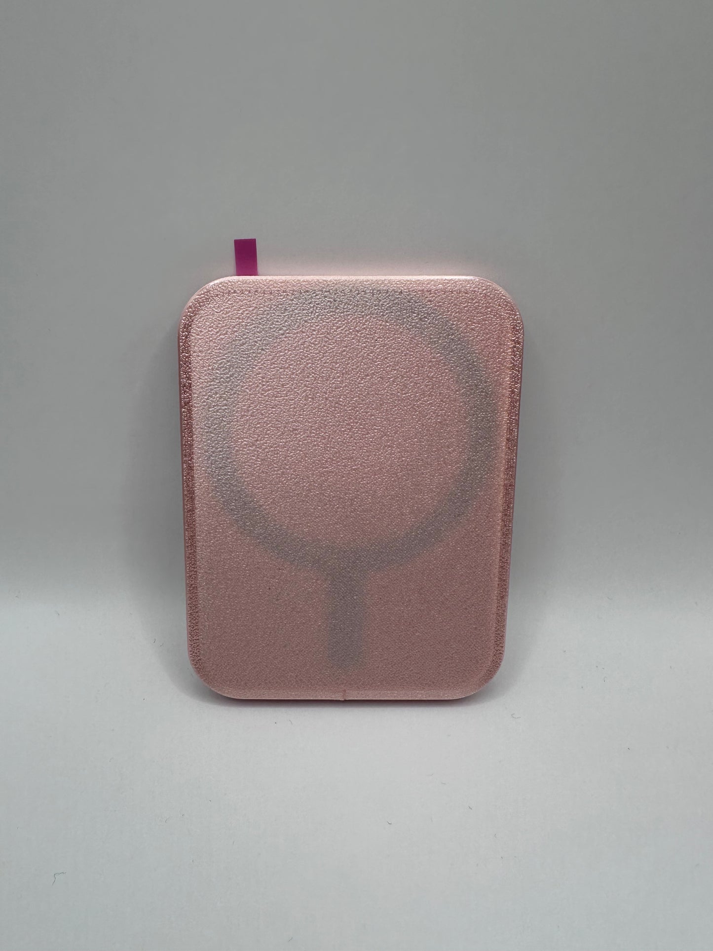 SelfieMirror Magsafe für iPhone: Einfach magnetisch - perfekte Selfies mit deiner Rückkamera machen, dank konvexer Form alles im Blick!